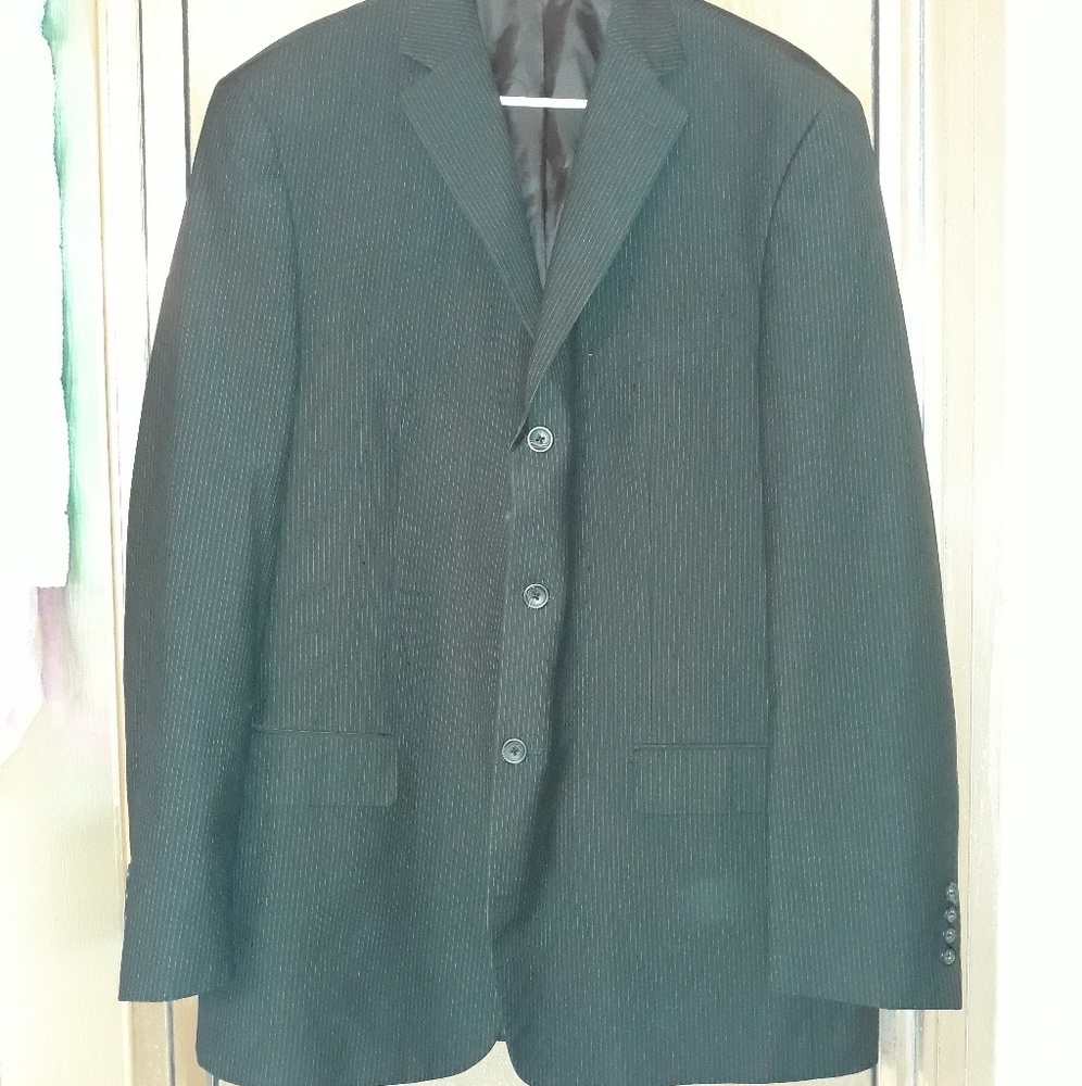 Geoffrey Beene navy pinstripe blazer/sports jacket